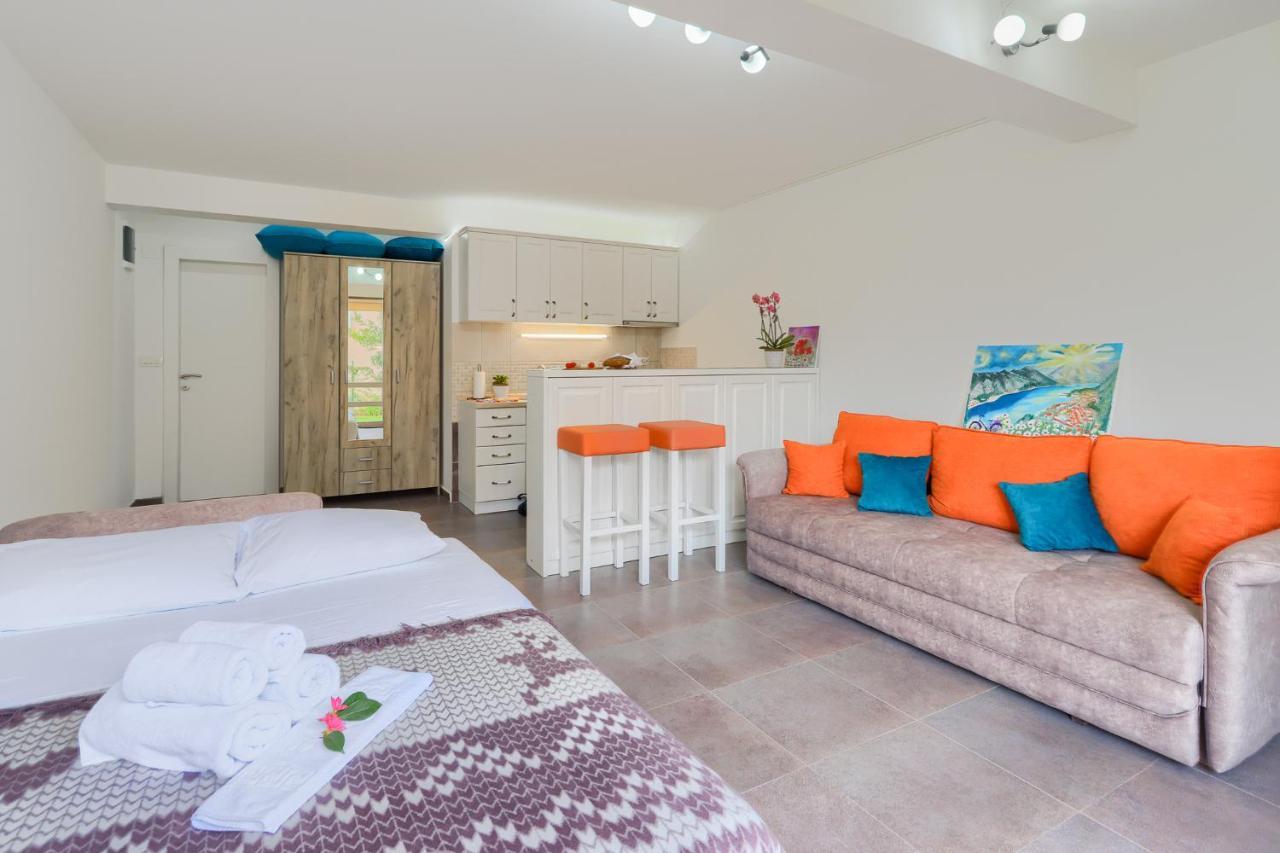 Apartment Castellino Котор Екстериор снимка