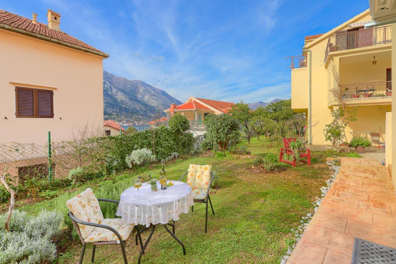 Apartment Castellino Котор Екстериор снимка